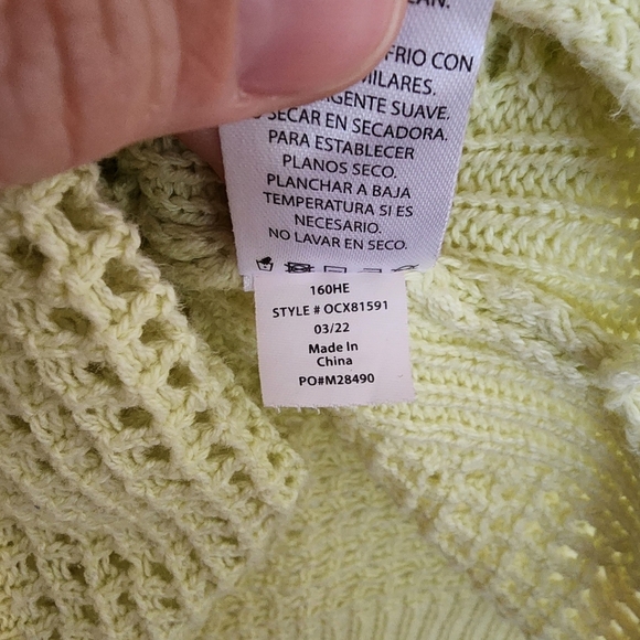 WildFox Pale Yellow Knit Sweater Tank, Size Large - Picture 7 of 7